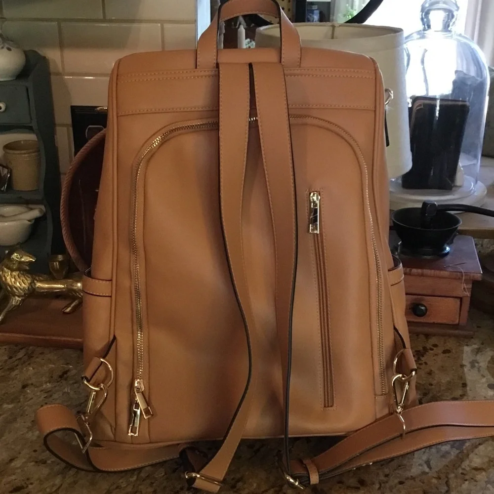 N/A mia sophia
